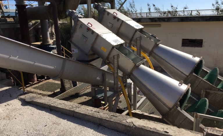 Montaggio filtrococlea nell'impianto di depurazione del Comune di Nettuno - Montaggio filtrococlea nell'impianto di depurazione del Comune di Nettuno